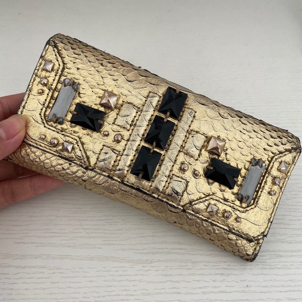 Juicy Couture - Vintage Gold Tri-fold Wallet